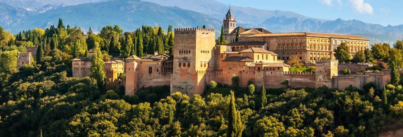 Todosierranevada Zona Baja - Edificio Alhambra - Junto A Los Telecabinas Sierra Nevada Buitenkant foto